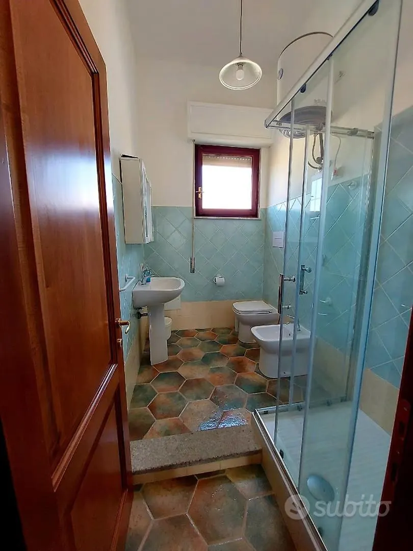 A Due Passi Dal Mare - Casa Vacanze La Caletta 0*,